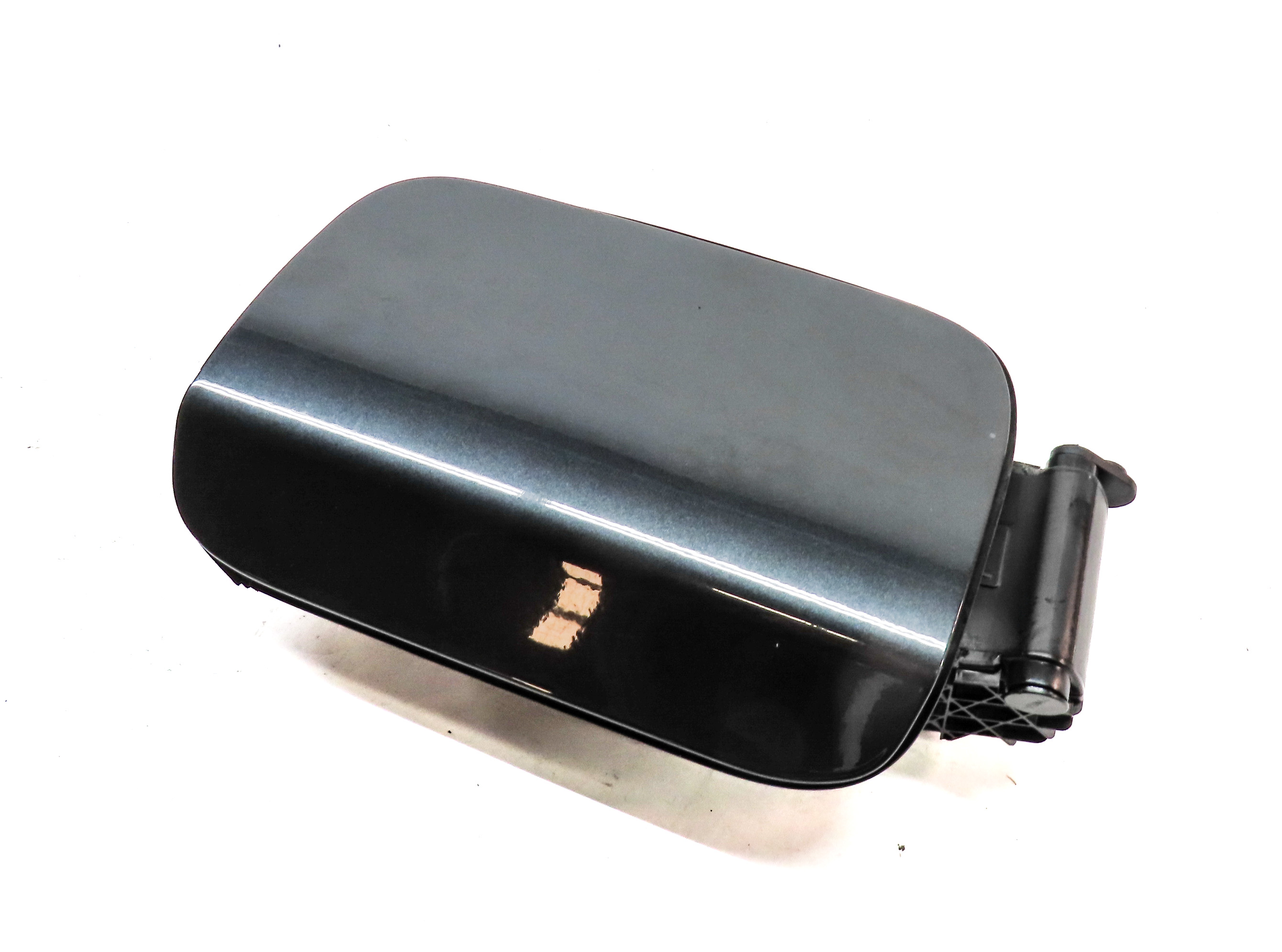 11-16 BMW 528i 535i 550i M5 (F10) GAS FILLER FUEL TANK DOOR w/HOUSING (Gray) — exact item pictured